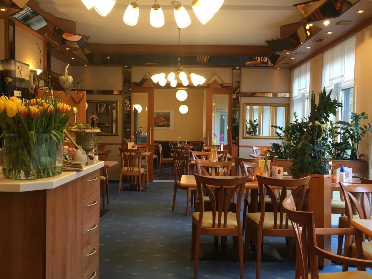Café Feldmann&pension *